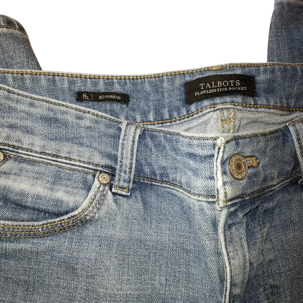 Talbots Jeans Womens Sz 8 Long Boyfriend Flawless Five Pocket light Wash Stretch